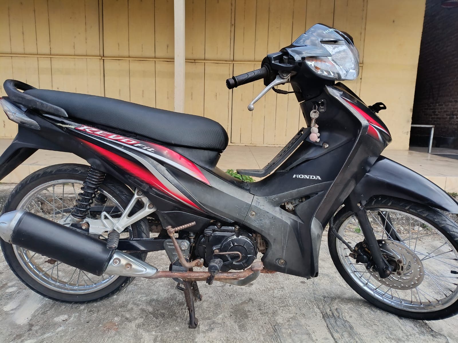 Gambar motor 1