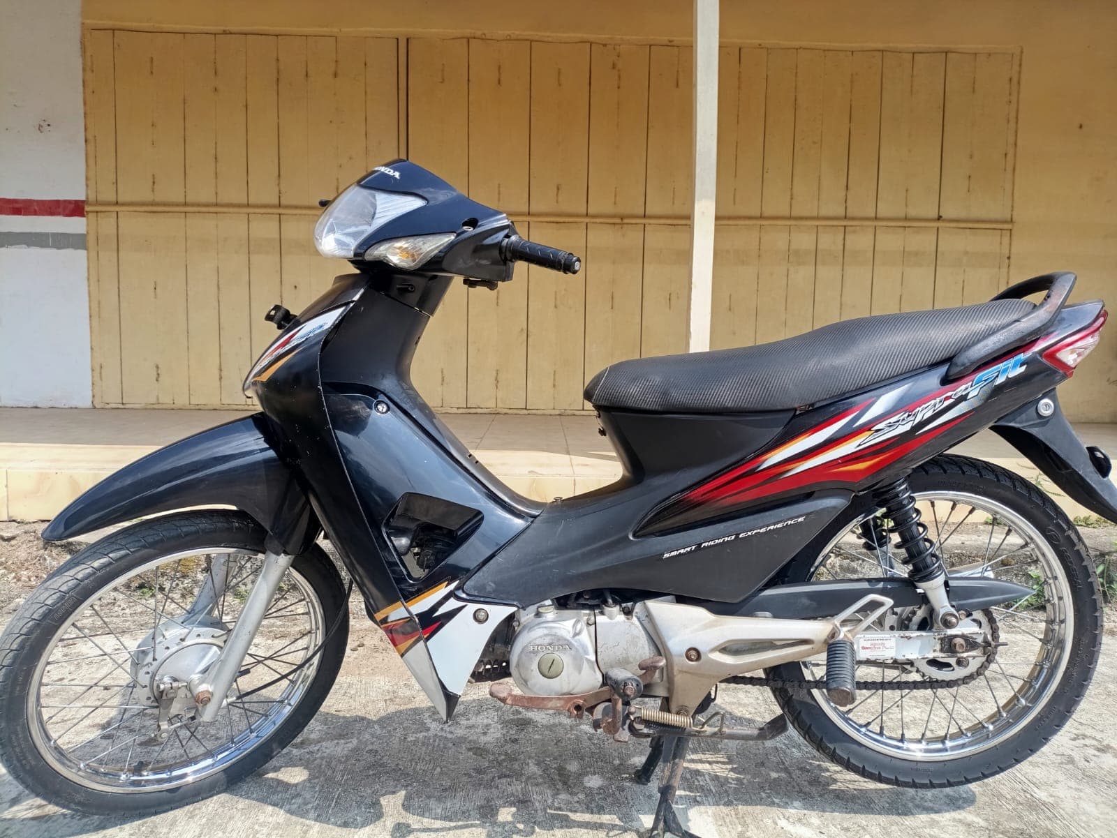 Gambar motor 2