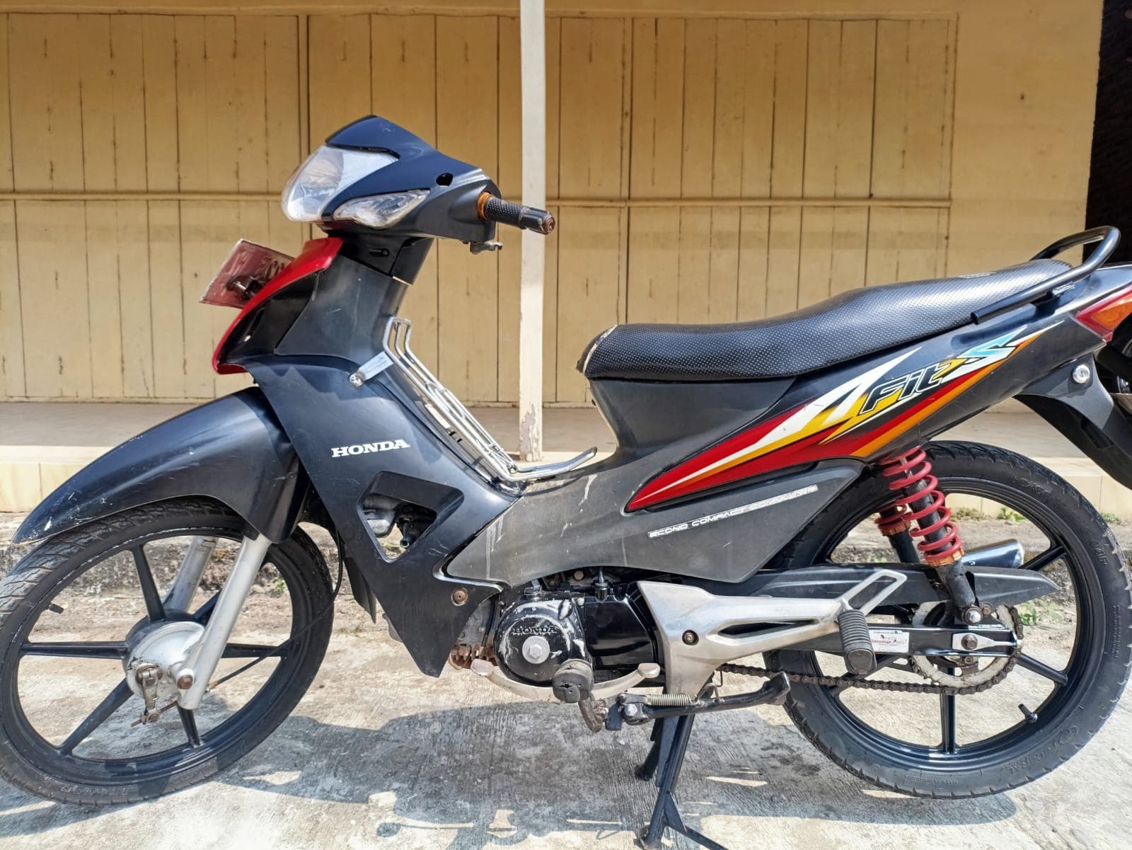 Gambar motor 2