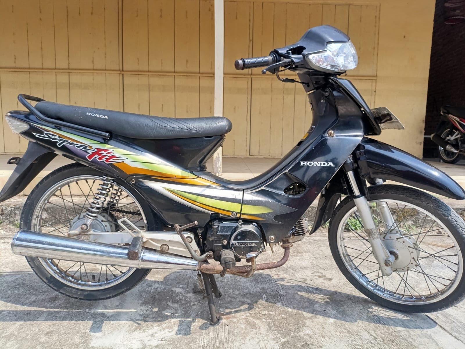 Gambar motor 2